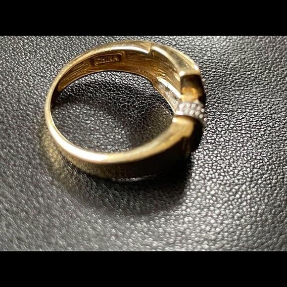 Vintage Diamond 14K Gold Ring Sz. 6 - Picture 7 of 9